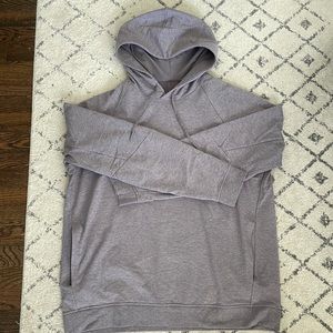 Men’s front pocket hoodie